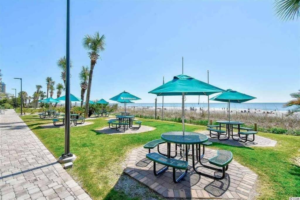 *Renovated Oceanfront Condo*Queen Beds*Pools*Hot Tubs*More*P220 默特尔比奇 外观 照片
