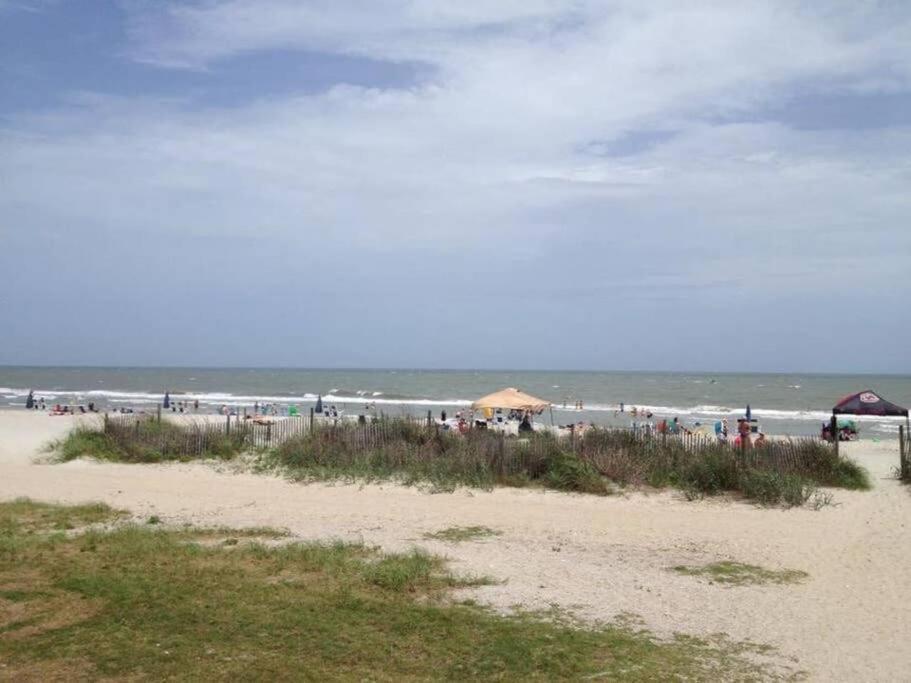 *Renovated Oceanfront Condo*Queen Beds*Pools*Hot Tubs*More*P220 默特尔比奇 外观 照片
